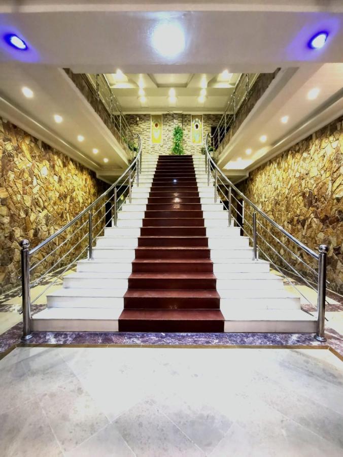 Triple One Hotel Abbottabad Exterior photo